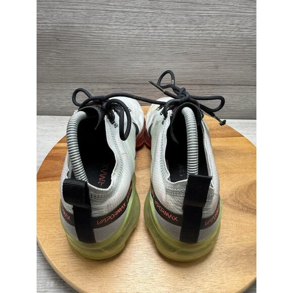 Nike Air Vapormax 2019 Sneakers Retro Future Neon Collection AR6631-007 Mens 8 - Picture 5 of 11